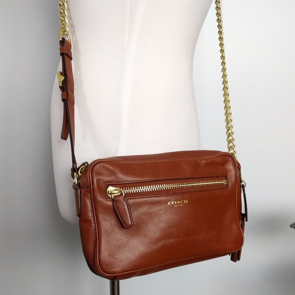 Coach Legacy Flight Bag Crossbody 25362. - Picture 2 of 8